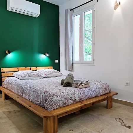 L'etape Arlesienne Apartment