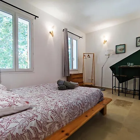 Apartment L'etape Arlesienne *